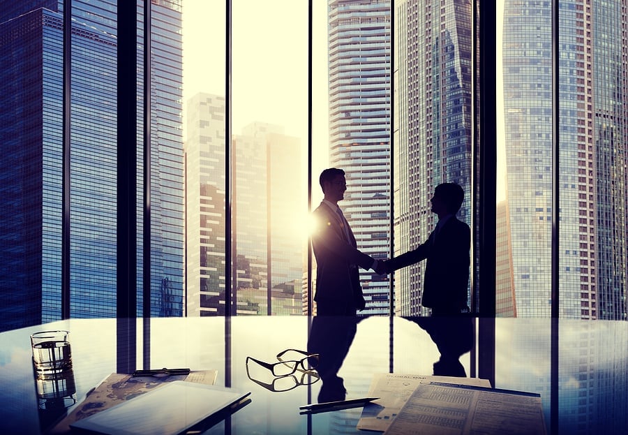 business handshake agreement